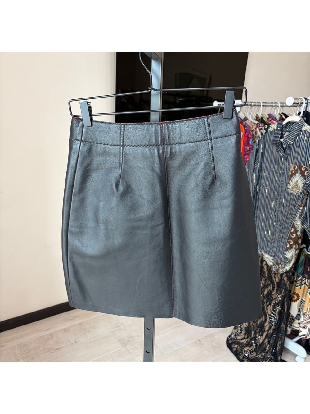 Sandro Milla A-line black leather skirt - Picture 2 of 11